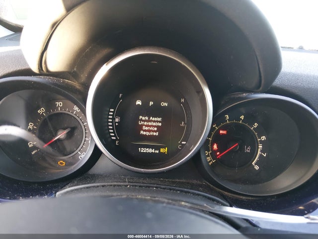 46004414 :رقم المزاد ، ZFBCFYDT4GP493751 vin ، 2016 Fiat 500x Lounge مزاد بيع