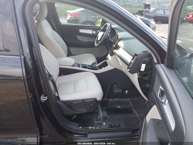 YV4162UKXL2332723 Volvo Xc40 T5 Momentum