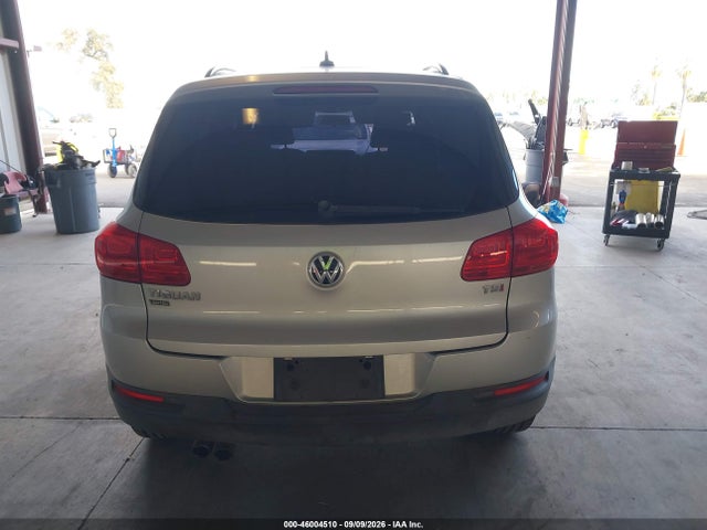 Продажа на аукционе авто 2018 Volkswagen Tiguan Limited 2.0t, vin: WVGAV7AXXJK000860, номер лота: 46004510