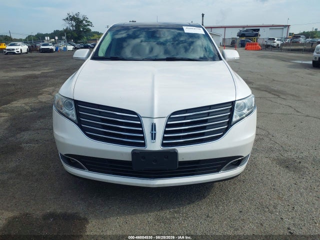 46004530 :رقم المزاد ، 2LMHJ5AT3JBL01254 vin ، 2018 Lincoln Mkt Reserve مزاد بيع