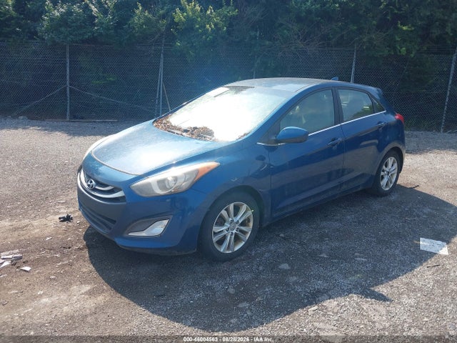 2013 Hyundai Elantra Gt მანქანა იყიდება აუქციონზე, vin: KMHD35LE1DU153218, აუქციონის ნომერი: 46004563