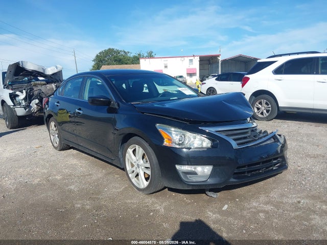 Продажа на аукционе авто 2013 Nissan Altima 3.5 S, vin: 1N4BL3AP5DC165727, номер лота: 46004570