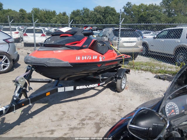 2016 Seadoo Rxp-300 მანქანა იყიდება აუქციონზე, vin: YDV22250D616, აუქციონის ნომერი: 46004594