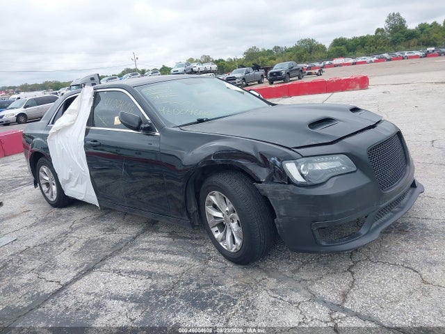 46004608 :رقم المزاد ، 2C3CCACG1CH250757 vin ، 2012 Chrysler 300 Limited مزاد بيع