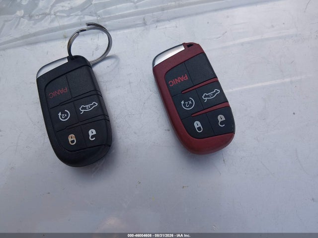 46004608 :رقم المزاد ، 2C3CCACG1CH250757 vin ، 2012 Chrysler 300 Limited مزاد بيع