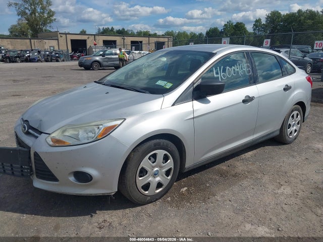 46004643 :رقم المزاد ، 1FAHP3E2XCL331946 vin ، 2012 Ford Focus S مزاد بيع