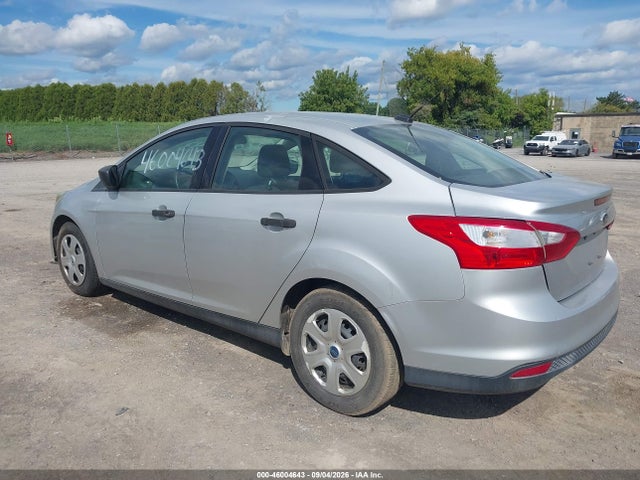 46004643 :رقم المزاد ، 1FAHP3E2XCL331946 vin ، 2012 Ford Focus S مزاد بيع
