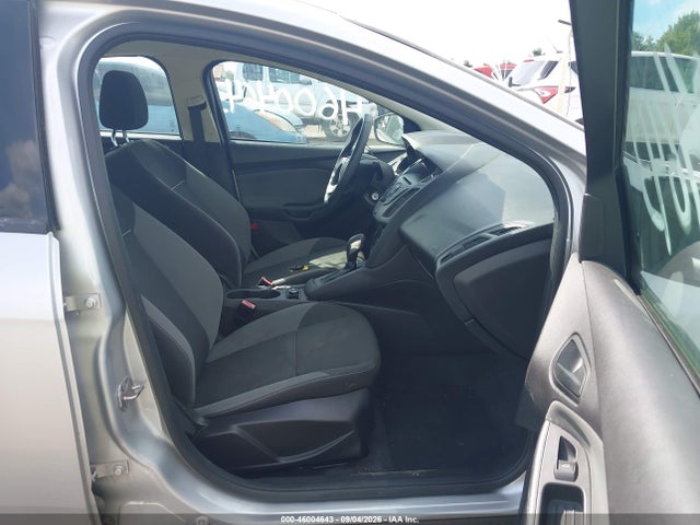 46004643 :رقم المزاد ، 1FAHP3E2XCL331946 vin ، 2012 Ford Focus S مزاد بيع