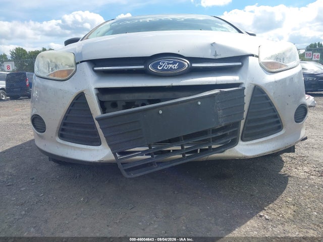 46004643 :رقم المزاد ، 1FAHP3E2XCL331946 vin ، 2012 Ford Focus S مزاد بيع