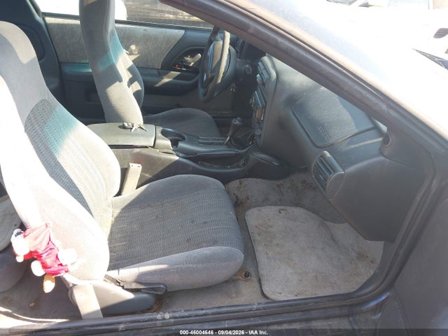46004646 :رقم المزاد ، 2G1FP22K222101521 vin ، 2002 Chevrolet Camaro مزاد بيع