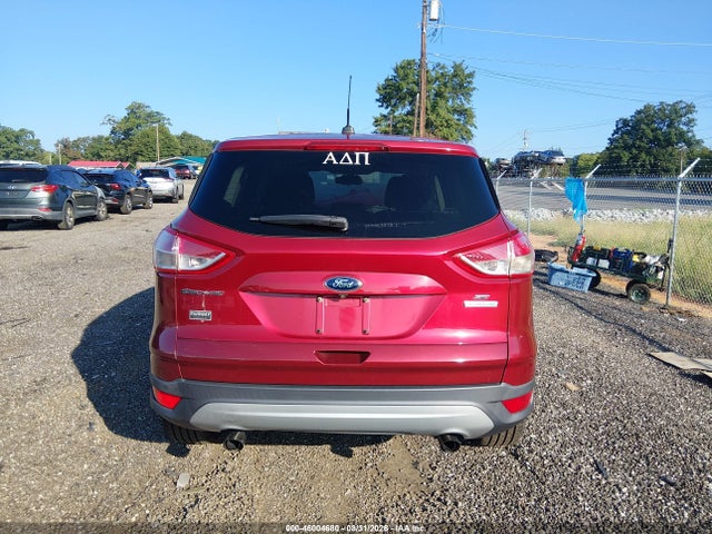 46004680 :رقم المزاد ، 1FMCU0GX7FUC85412 vin ، 2015 Ford Escape Se مزاد بيع