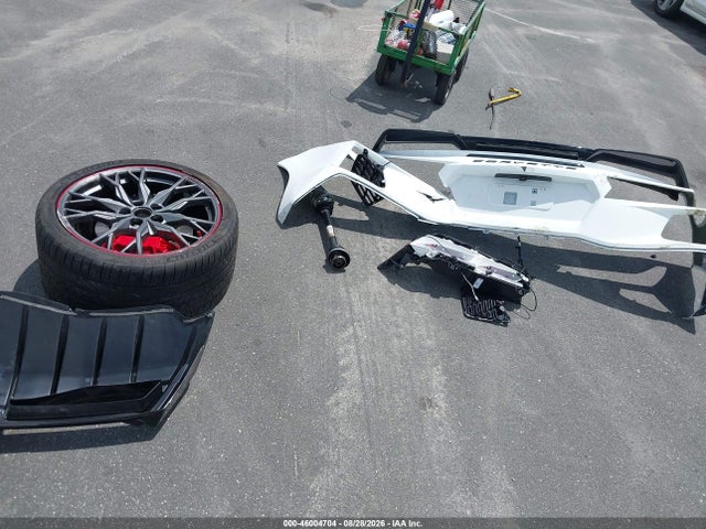 46004704 :رقم المزاد ، 1G1YA2D43R5109196 vin ، 2024 Chevrolet Corvette Stingray Rwd  1lt مزاد بيع