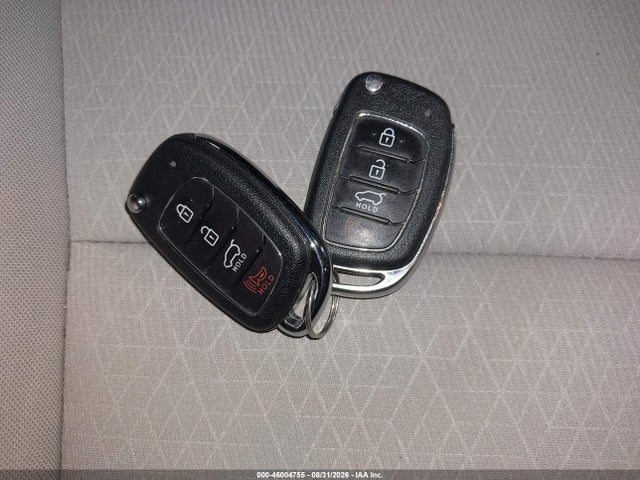 Hyundai TUCSON SE 2018 KM8J2CA46JU655772 Image 11