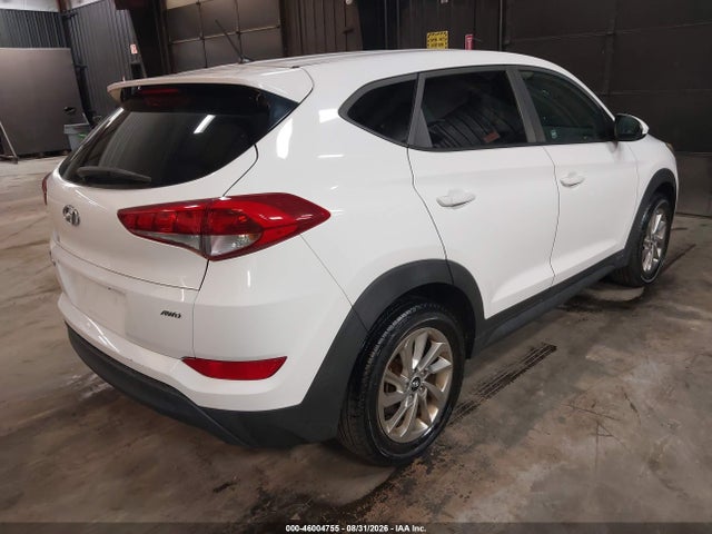 Hyundai TUCSON SE 2018 KM8J2CA46JU655772 Image 4