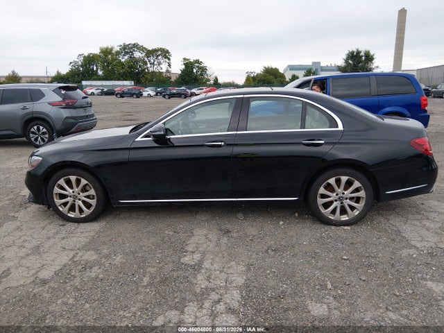 Aukcja sprzedaży 2018 Mercedes-benz E 300 4matic, vin: WDDZF4KB5JA377503, numer aukcji: 46004800