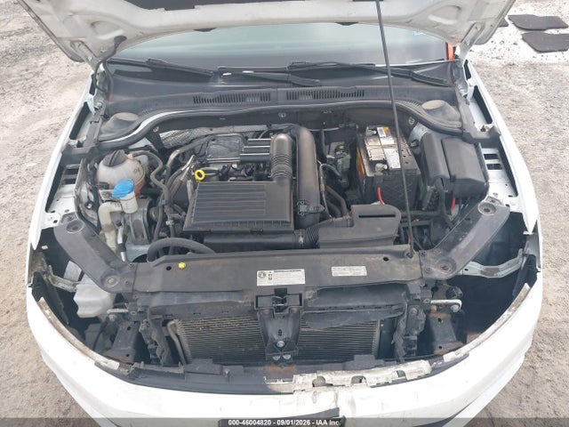 46004820 :رقم المزاد ، 3VWB67AJ0HM271119 vin ، 2017 Volkswagen Jetta 1.4t Se مزاد بيع