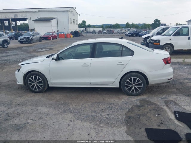 46004820 :رقم المزاد ، 3VWB67AJ0HM271119 vin ، 2017 Volkswagen Jetta 1.4t Se مزاد بيع