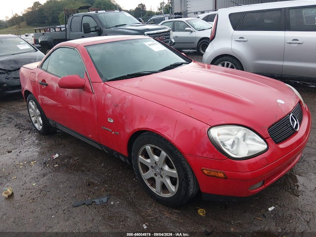 46004978 :رقم المزاد ، WDBKK47F1YF163008 vin ، 2000 Mercedes-benz Slk 230 Kompressor مزاد بيع