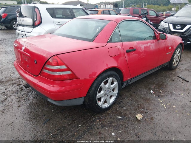 46004978 :رقم المزاد ، WDBKK47F1YF163008 vin ، 2000 Mercedes-benz Slk 230 Kompressor مزاد بيع