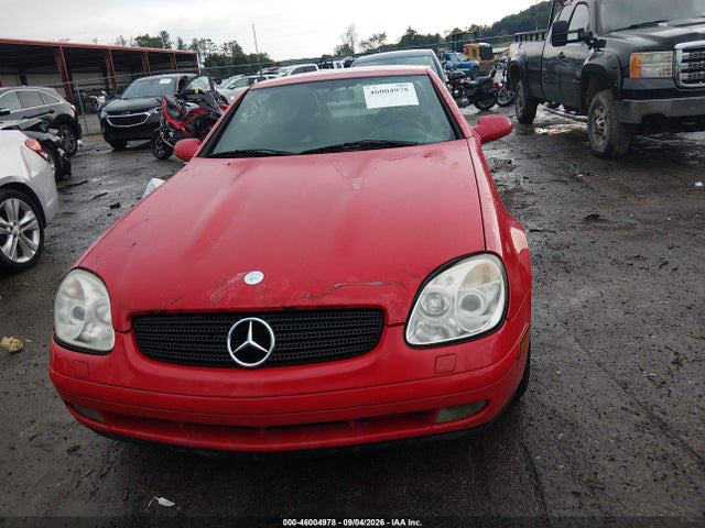 46004978 :رقم المزاد ، WDBKK47F1YF163008 vin ، 2000 Mercedes-benz Slk 230 Kompressor مزاد بيع