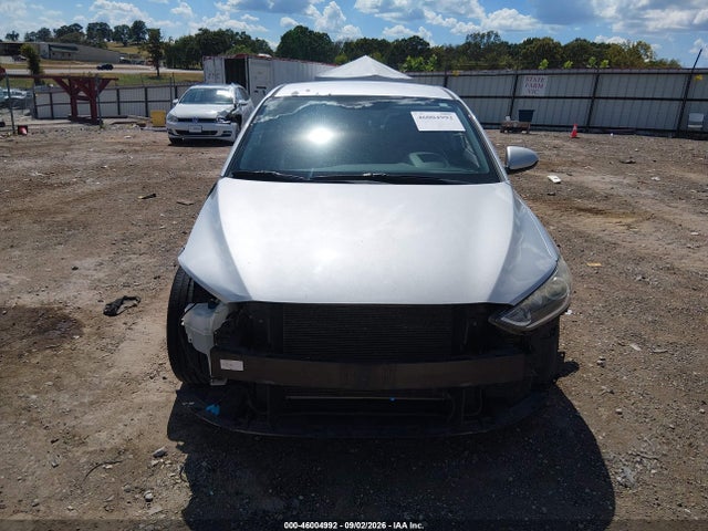 Продажа на аукционе авто 2018 Hyundai Elantra Sel, vin: 5NPD84LF1JH215800, номер лота: 46004992