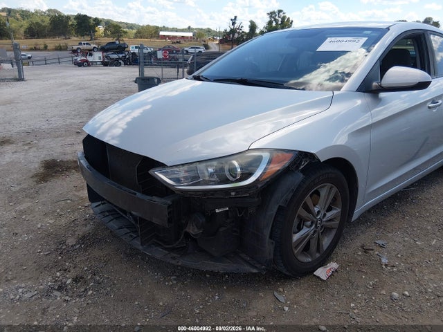 Продажа на аукционе авто 2018 Hyundai Elantra Sel, vin: 5NPD84LF1JH215800, номер лота: 46004992