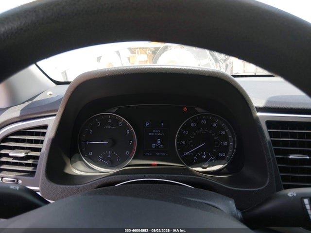 Продажа на аукционе авто 2018 Hyundai Elantra Sel, vin: 5NPD84LF1JH215800, номер лота: 46004992