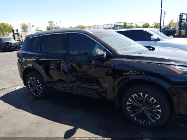 JN8BT3DD7SW473705 Nissan Rogue Platinum Intelligent Awd