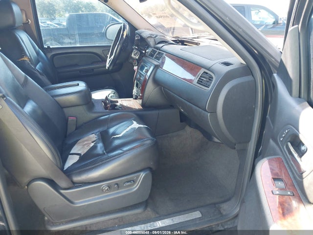 2009 Chevrolet Suburban 1500 Ltz მანქანა იყიდება აუქციონზე, vin: 1GNFC36J79R212624, აუქციონის ნომერი: 46005048