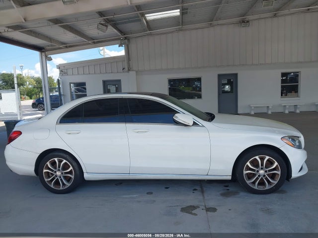 46005056 :رقم المزاد ، 55SWF4JB4FU046634 vin ، 2015 Mercedes-benz C 300 مزاد بيع