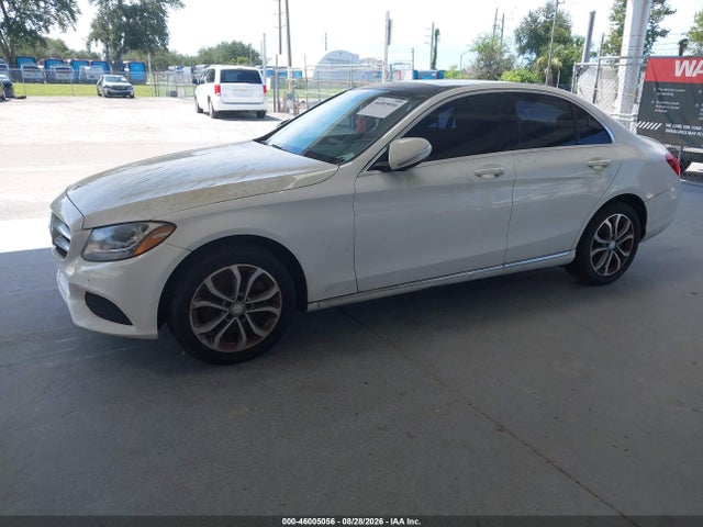 46005056 :رقم المزاد ، 55SWF4JB4FU046634 vin ، 2015 Mercedes-benz C 300 مزاد بيع