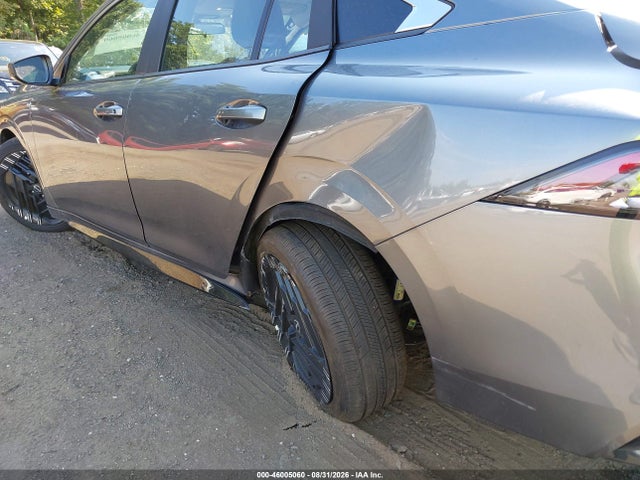 2026 Nissan Sentra Sr მანქანა იყიდება აუქციონზე, vin: 3N1AB9DV5TY284179, აუქციონის ნომერი: 46005060