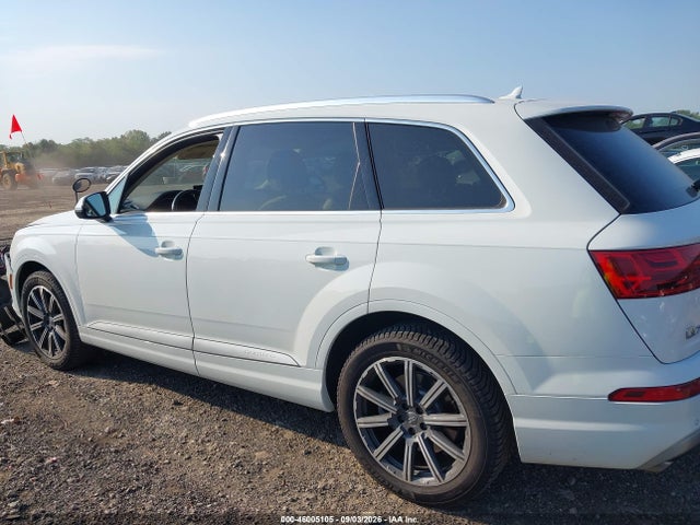 46005105 :رقم المزاد ، WA1LAAF7XHD025006 vin ، 2017 Audi Q7 3.0t Premium مزاد بيع