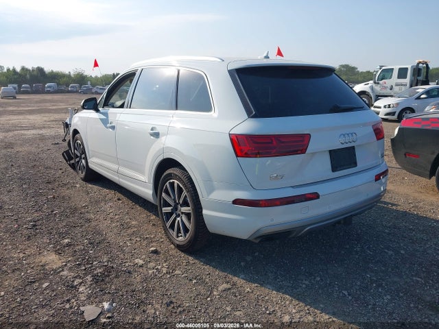 46005105 :رقم المزاد ، WA1LAAF7XHD025006 vin ، 2017 Audi Q7 3.0t Premium مزاد بيع