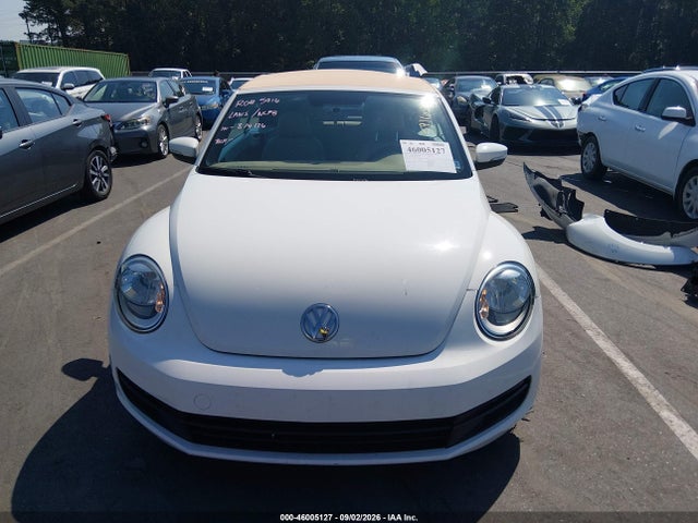 2014 Volkswagen Beetle 2.5l მანქანა იყიდება აუქციონზე, vin: 3VW5X7AT3EM805348, აუქციონის ნომერი: 46005127