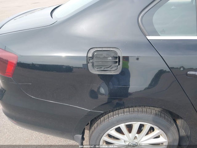 2016 Volkswagen Jetta 1.8t Sel მანქანა იყიდება აუქციონზე, vin: 3VWL17AJ2GM204684, აუქციონის ნომერი: 46005147