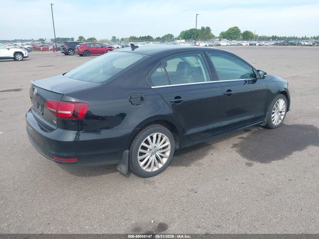 2016 Volkswagen Jetta 1.8t Sel მანქანა იყიდება აუქციონზე, vin: 3VWL17AJ2GM204684, აუქციონის ნომერი: 46005147