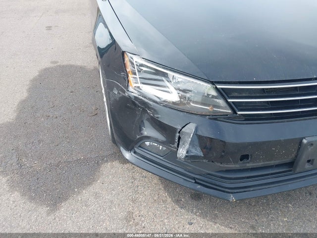 2016 Volkswagen Jetta 1.8t Sel მანქანა იყიდება აუქციონზე, vin: 3VWL17AJ2GM204684, აუქციონის ნომერი: 46005147