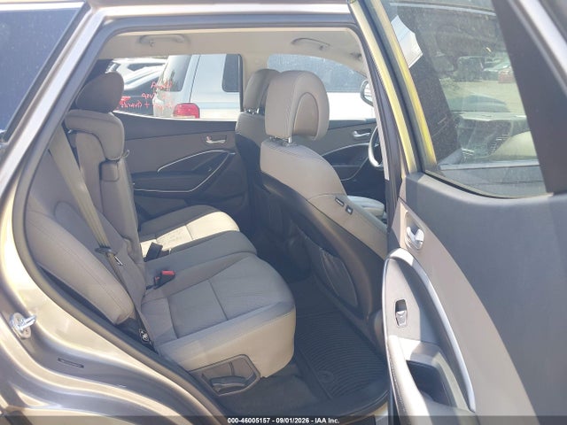 Продажа на аукционе авто 2017 Hyundai Santa Fe Sport 2.4l, vin: 5NMZU3LB5HH005555, номер лота: 46005157