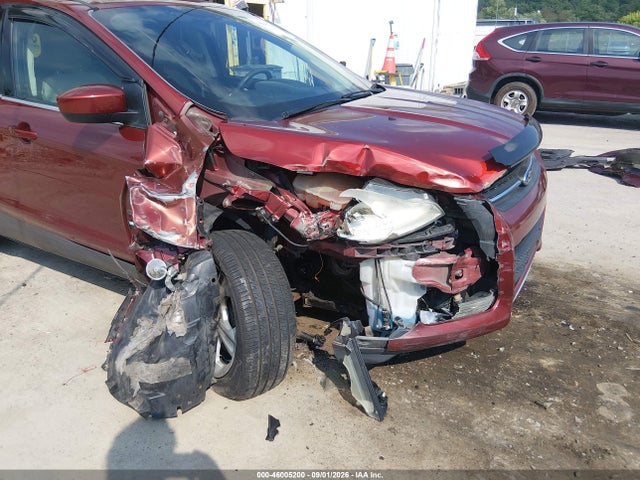 46005200 :رقم المزاد ، 1FMCU9G91EUE36622 vin ، 2014 Ford Escape Se مزاد بيع