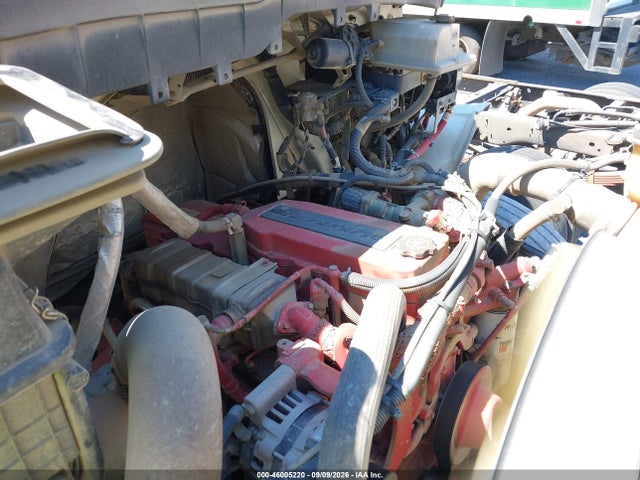 46005220 :رقم المزاد ، 3HAMMMMM3FL744256 vin ، 2015 International 4000 4300 مزاد بيع