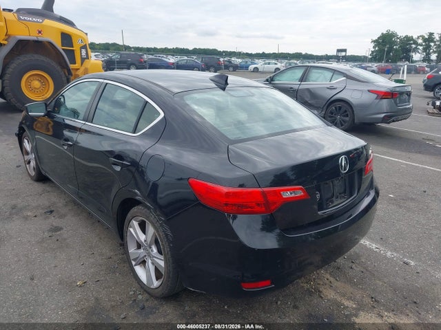 46005237 :رقم المزاد ، 19VDE1F78FE007042 vin ، 2015 Acura Ilx 2.0l مزاد بيع