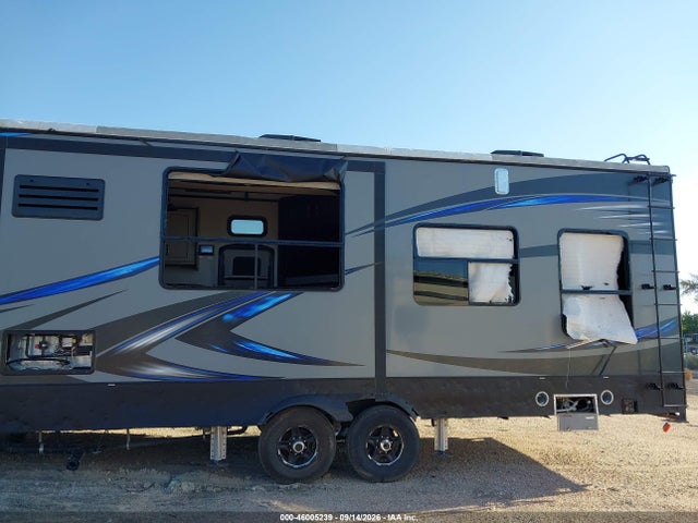 Aukcja sprzedaży 2017 Keystone Rv Fuzion Toyhauler 5th Whl Travel Trailer, vin: 4YDF36929HF810743, numer aukcji: 46005239