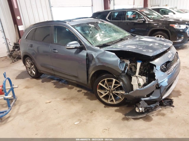 46005278 :رقم المزاد ، KNDCC3LC2N5536681 vin ، 2022 Kia Niro Touring Se مزاد بيع