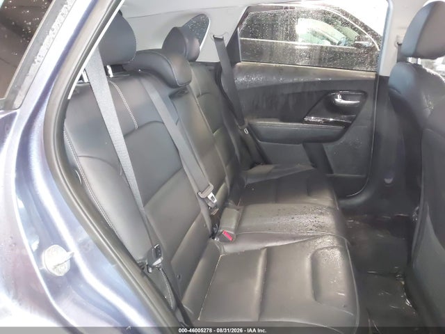 46005278 :رقم المزاد ، KNDCC3LC2N5536681 vin ، 2022 Kia Niro Touring Se مزاد بيع