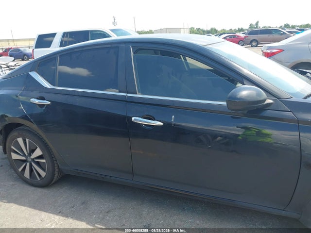 Продаж на аукціоні авто 2021 Nissan Altima Sv Fwd, vin: 1N4BL4DVXMN413913, номер лоту: 46005289