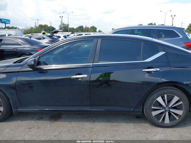 Продаж на аукціоні авто 2021 Nissan Altima Sv Fwd, vin: 1N4BL4DVXMN413913, номер лоту: 46005289