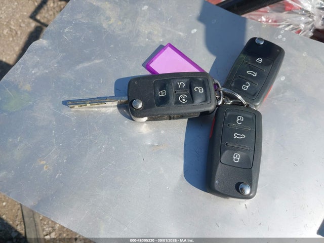 46005320 :رقم المزاد ، 1VWLA7A3XKC000176 vin ، 2019 Volkswagen Passat 2.0t Wolfsburg Edition مزاد بيع