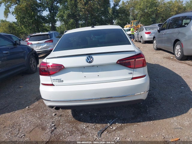 46005320 :رقم المزاد ، 1VWLA7A3XKC000176 vin ، 2019 Volkswagen Passat 2.0t Wolfsburg Edition مزاد بيع