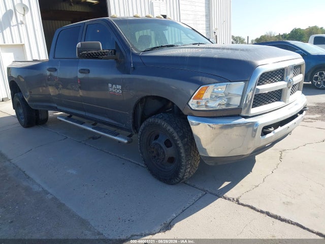 46005321 :رقم المزاد ، 3C63RRGL5FG613203 vin ، 2015 Ram 3500 Tradesman مزاد بيع